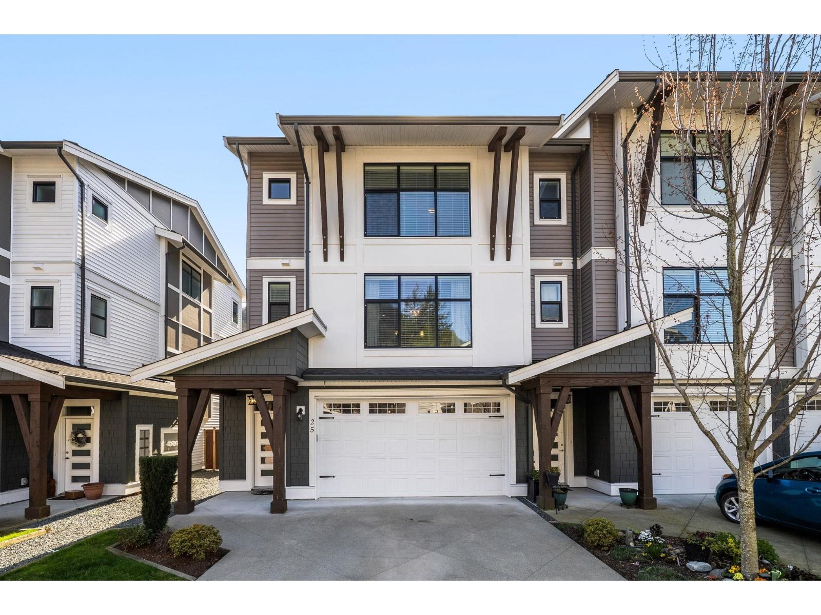 25 386 PINE AVENUE|Harrison Hot Springs