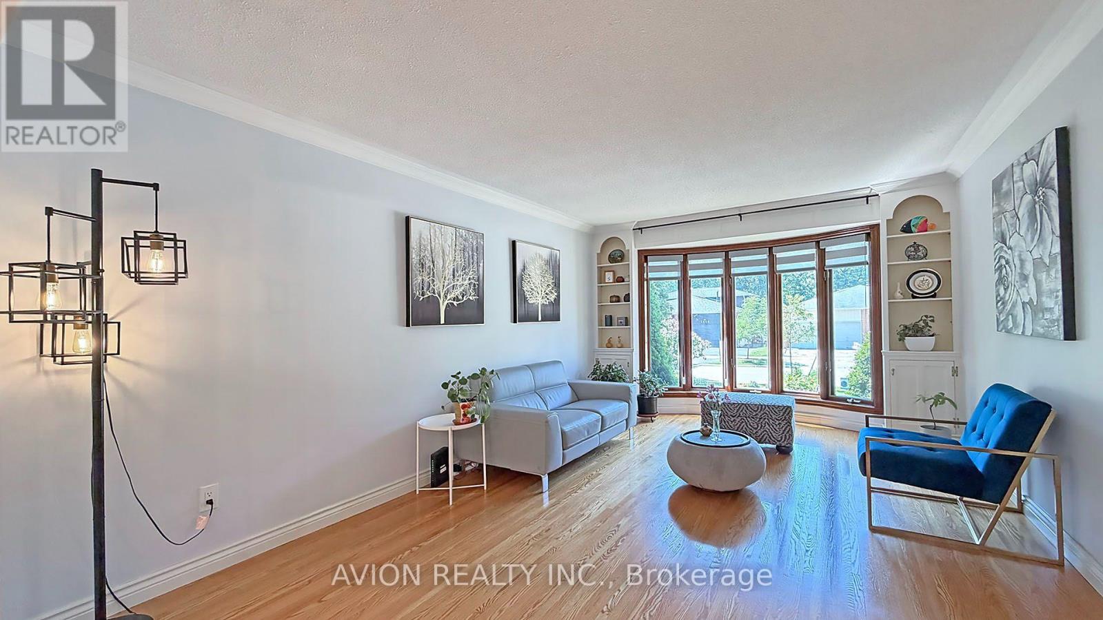 1413 HARMSWORTH SQUARE