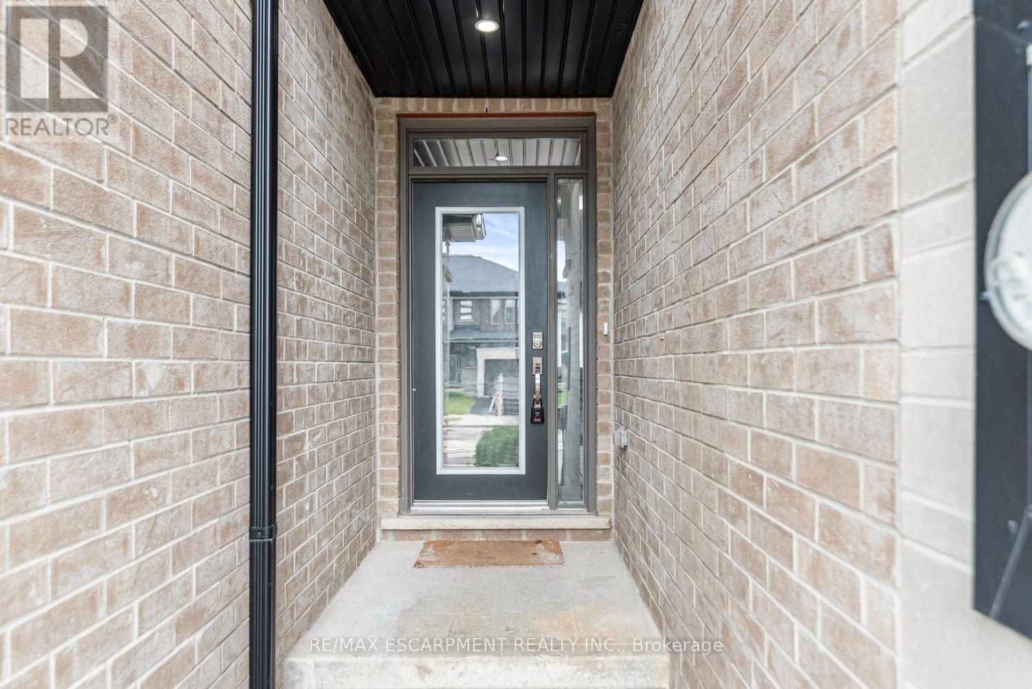 55 GREENWICH AVENUE