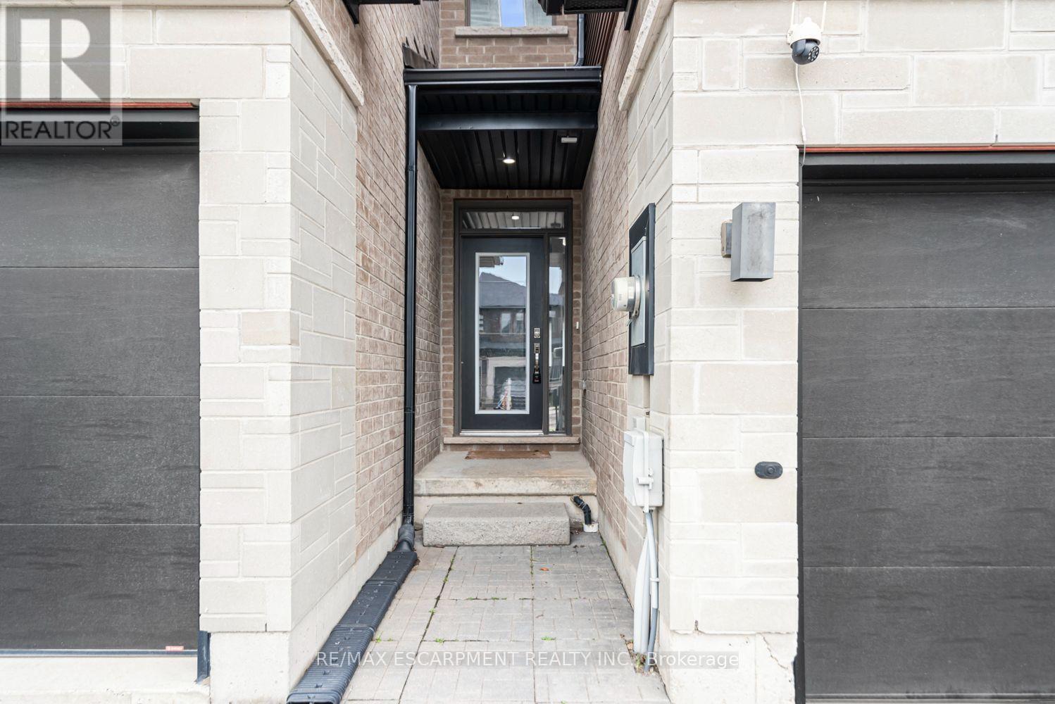 55 GREENWICH AVENUE