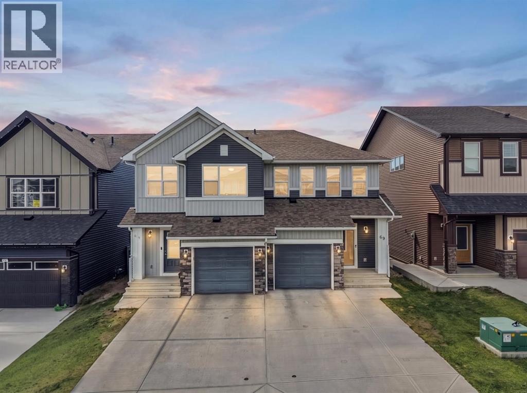 69 Carringvue Park NW