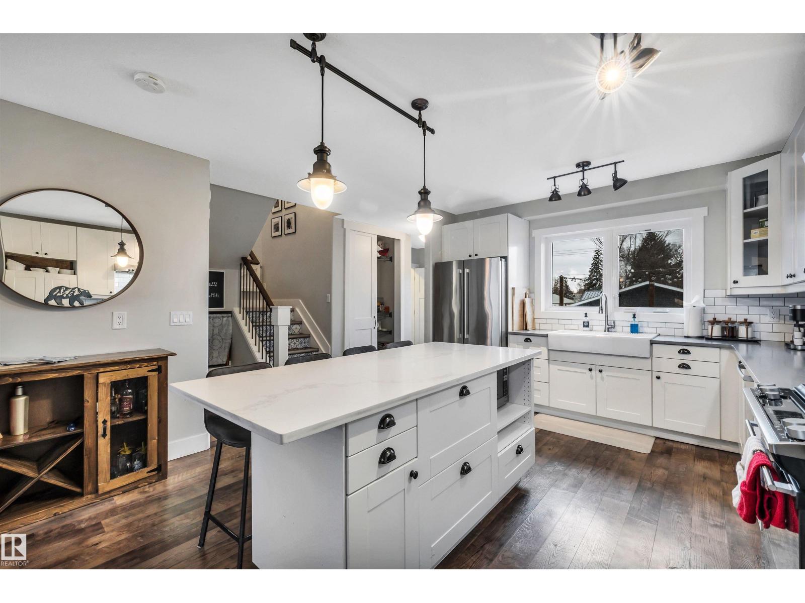 10430 148 ST NW