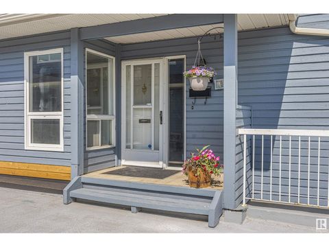 1511 LAKESIDE GR St. Albert AB T8N0N6