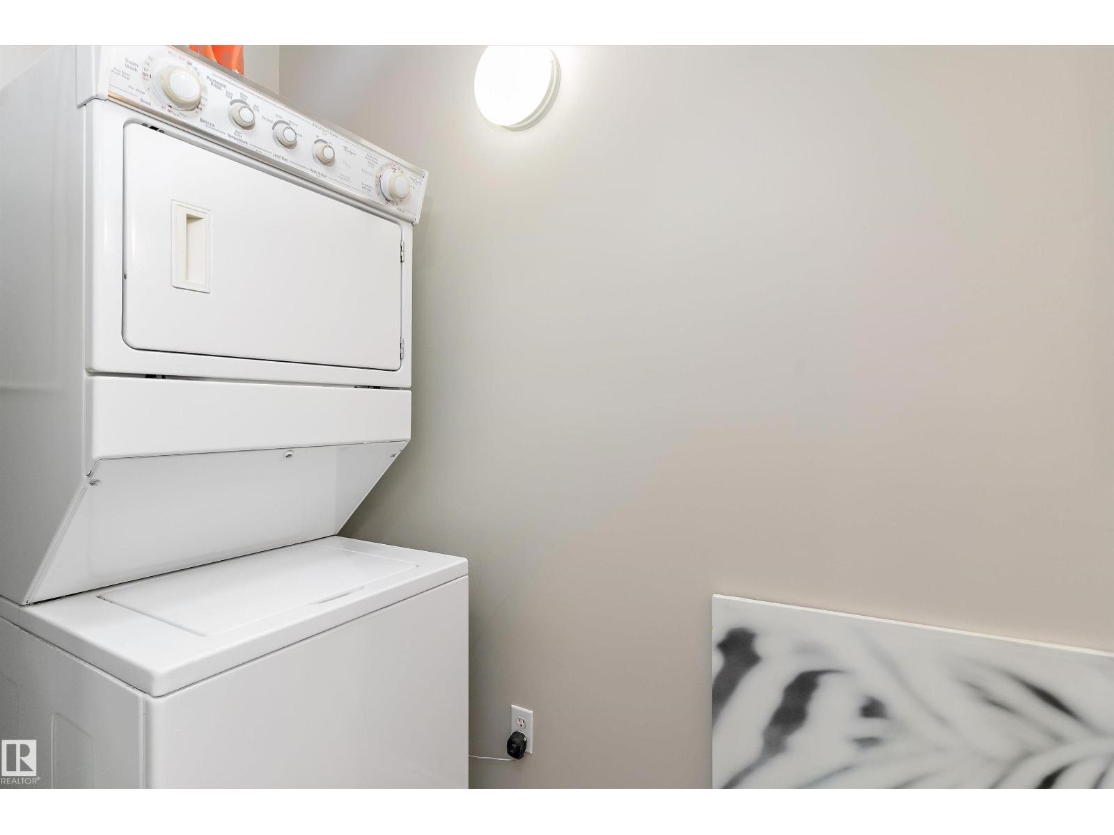 #402 9020 JASPER AV NW