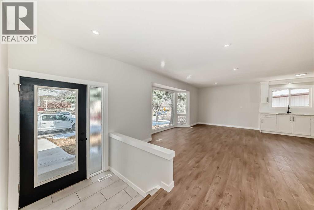 5173 Whitestone Road NE