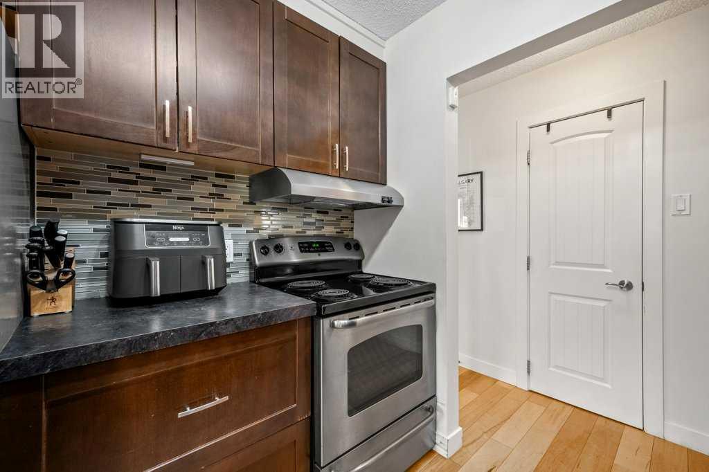 101, 312 15 Avenue NE