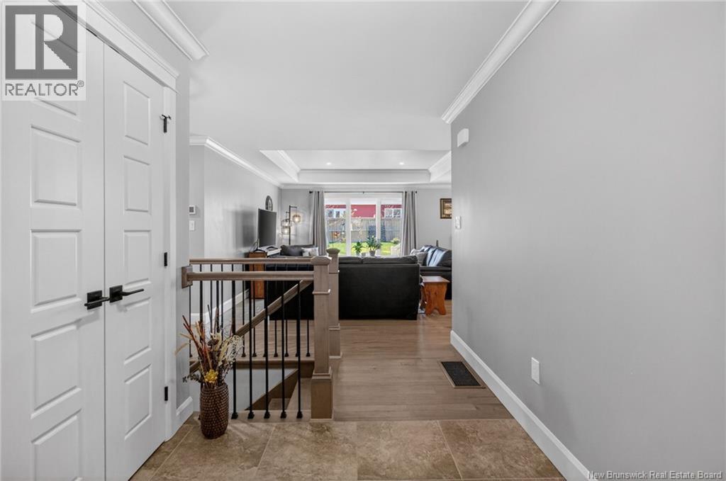 195 Rosebank Crescent
