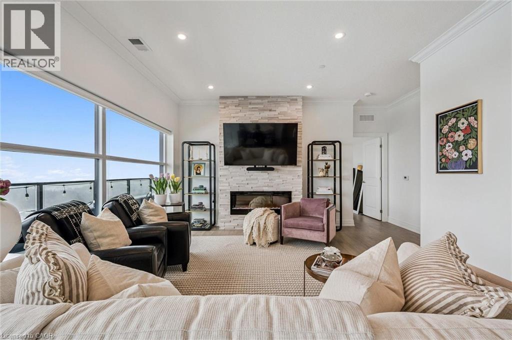 1880 GORDON Street Unit# 1404