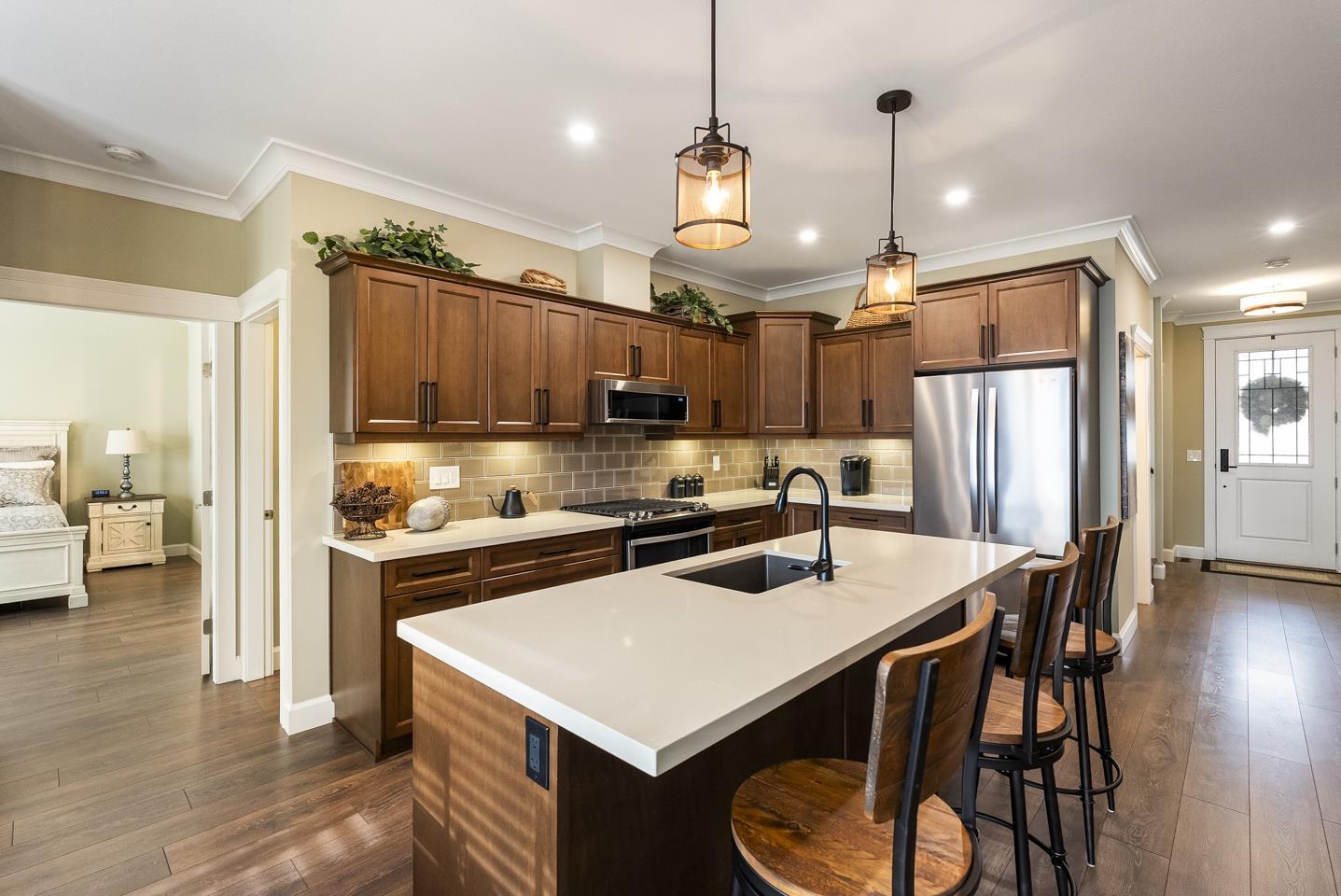 1397 STROMDAHL PLACE|Mt Woodside