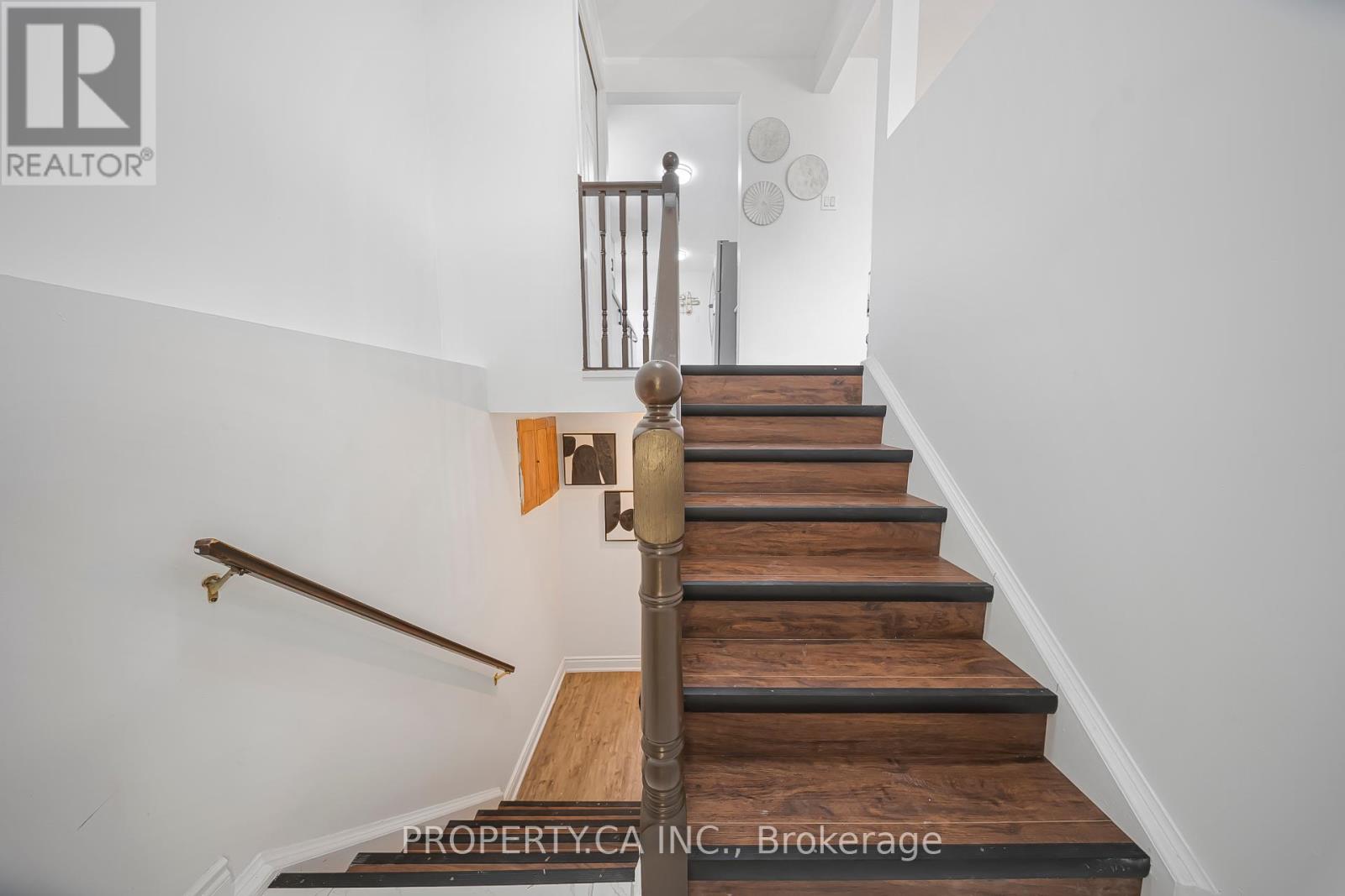 89 RISTAU CRESCENT