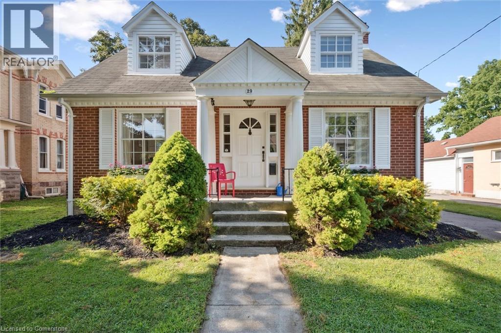 29 POLLOCK Avenue