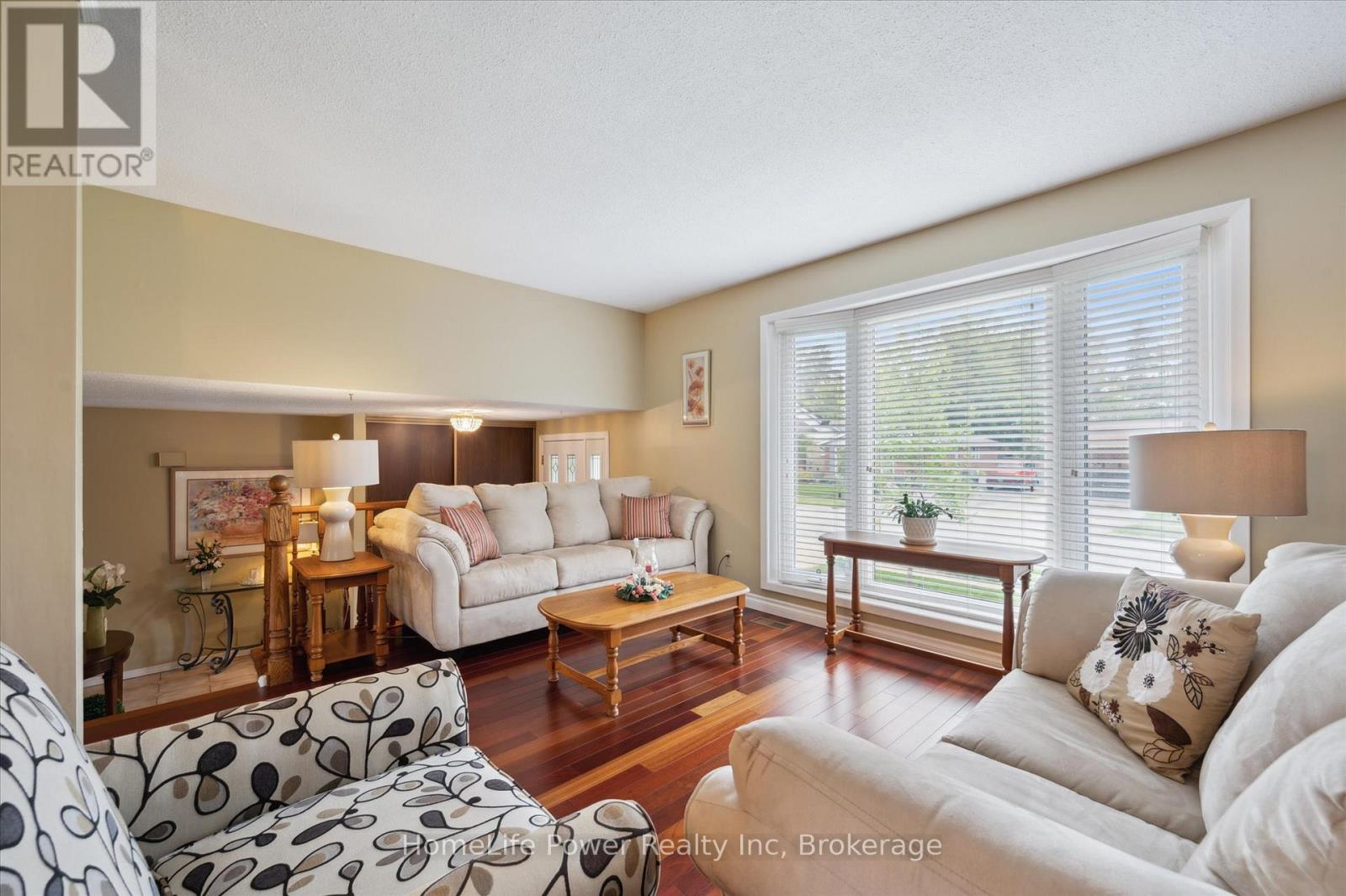 36 SANDERSON DRIVE