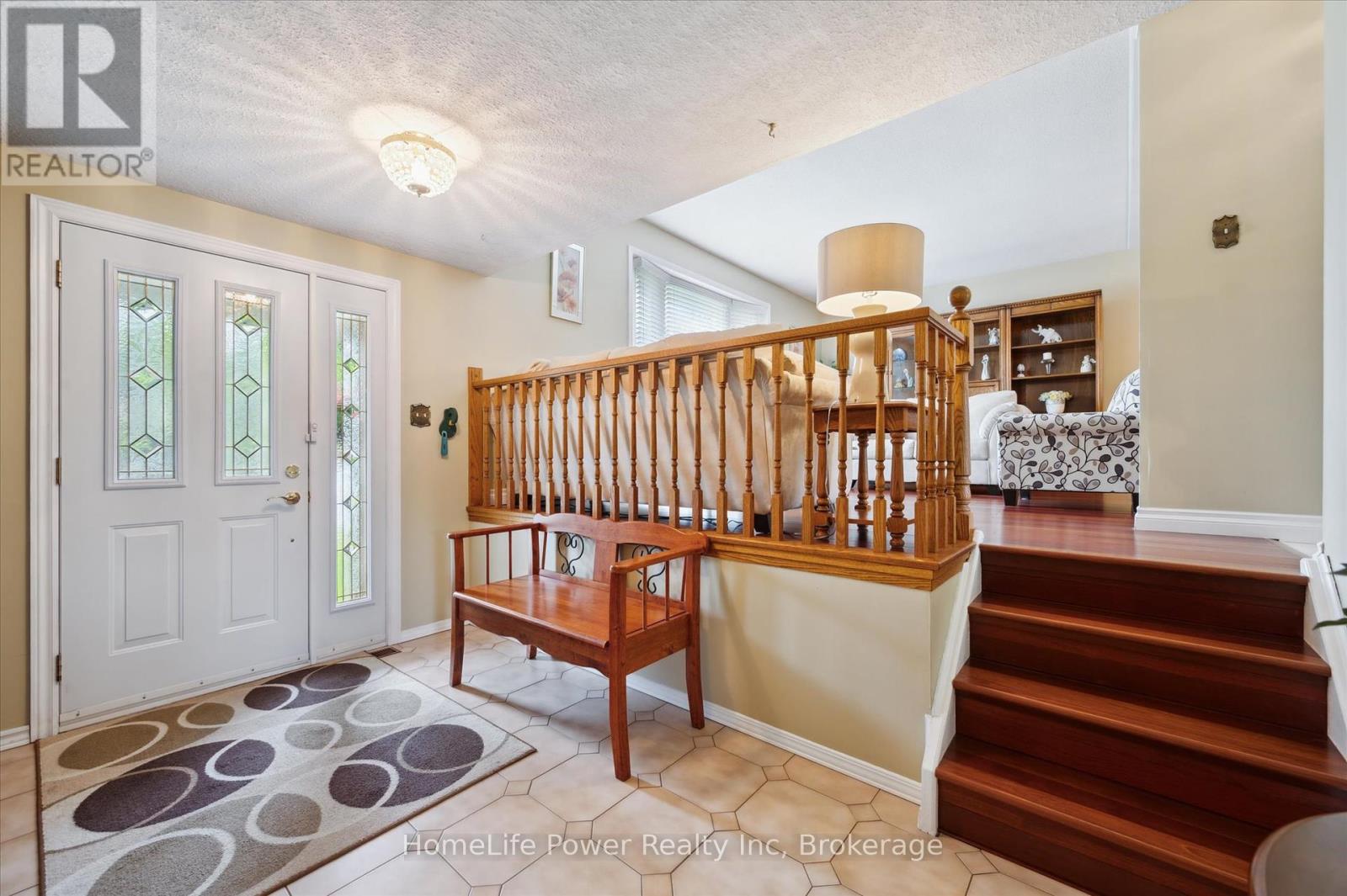 36 SANDERSON DRIVE