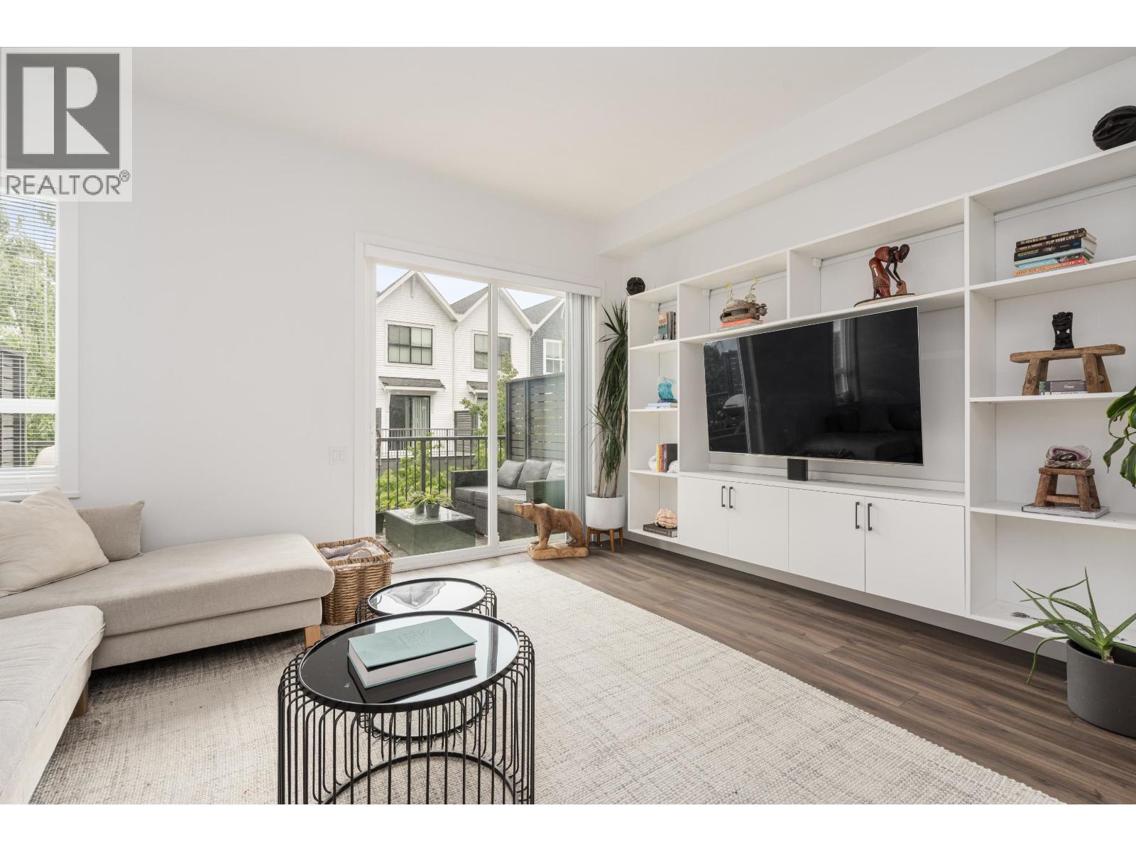 40 4716 ORCA WAY