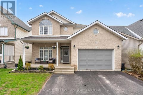 975 BLUFFWOOD AVENUE Kingston (Kingston East (Incl Barret Crt)) ON K7K7K5
