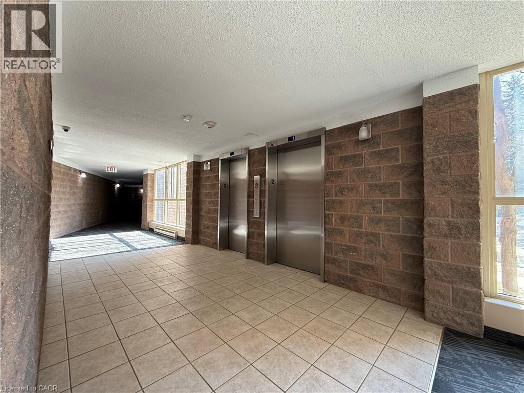 24 MARILYN Drive Unit# 101