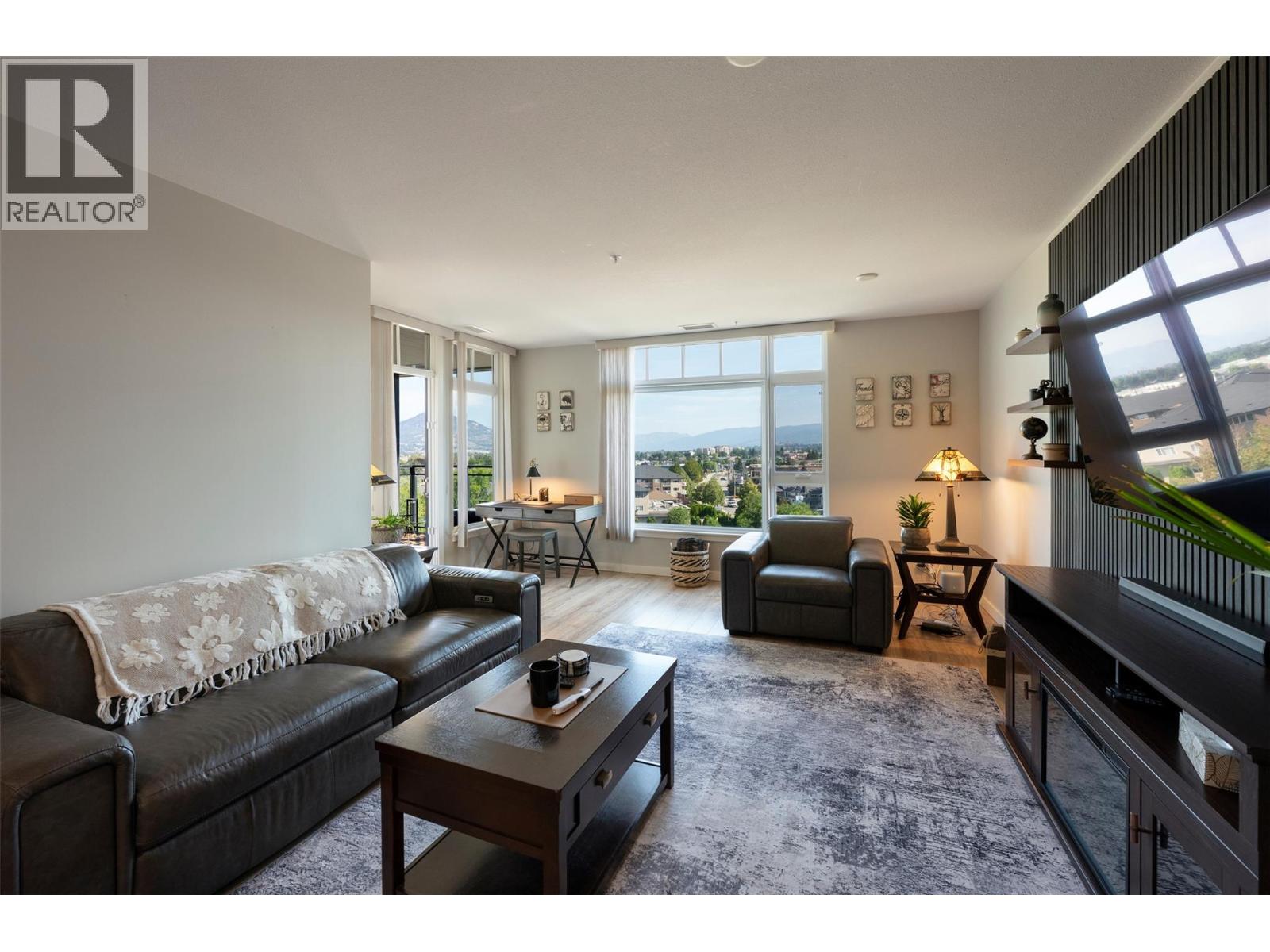3301 Skaha Lake Road Unit# 608