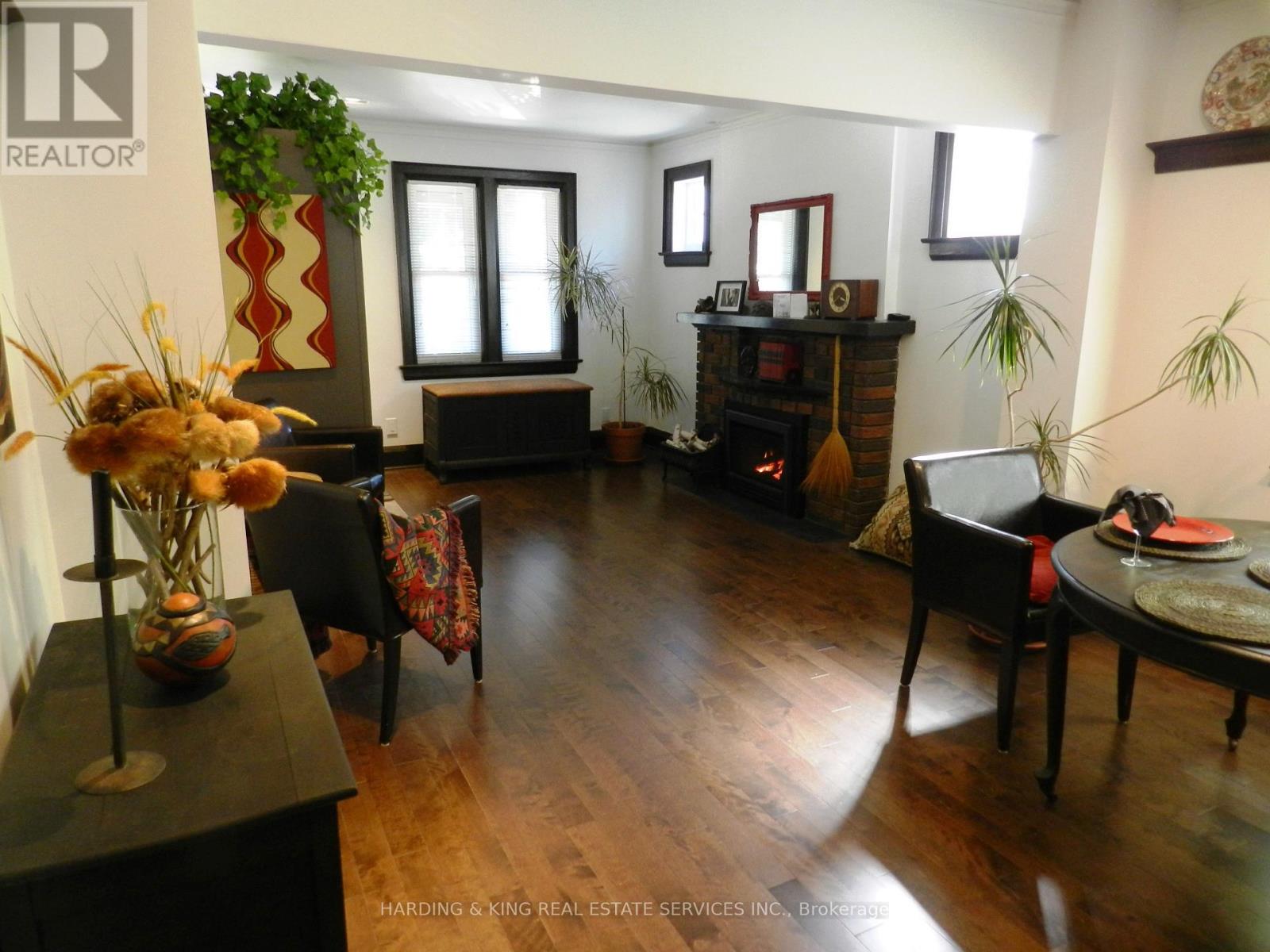 MAIN - 20 WOLCOTT AVENUE