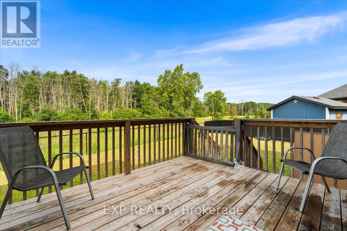 22 FARMINGTON CRESCENT