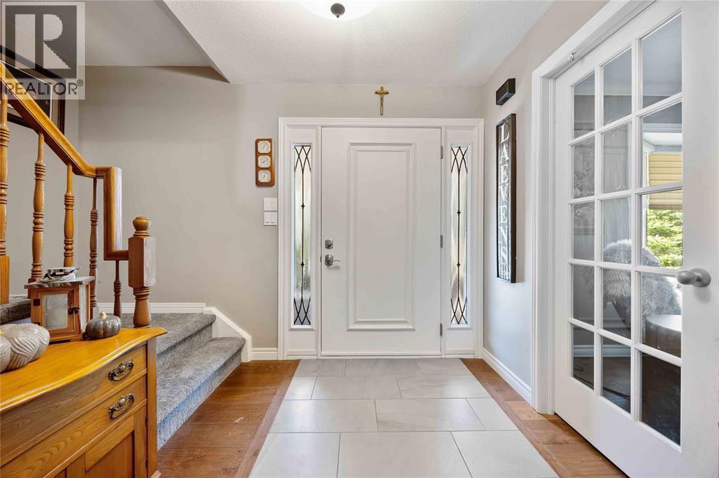756 ST CLAIR PARKWAY