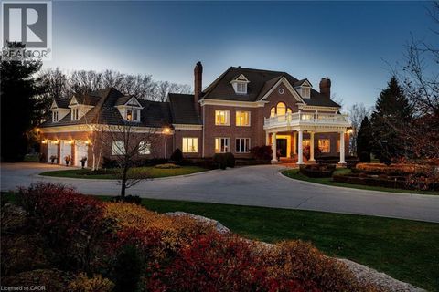 75 RIDGE Road Stoney Creek ON L8J2V9