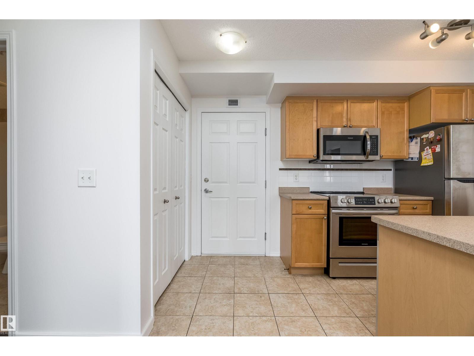 #306 6921 199 ST NW