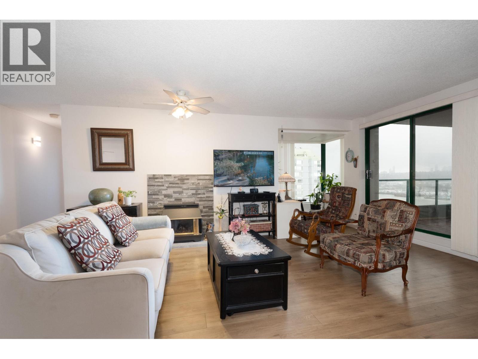 1205 420 CARNARVON STREET