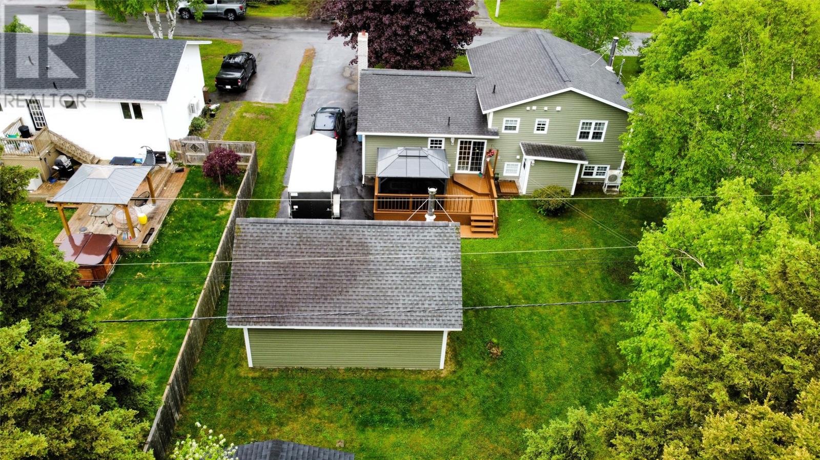 20 Elmwood Crescent