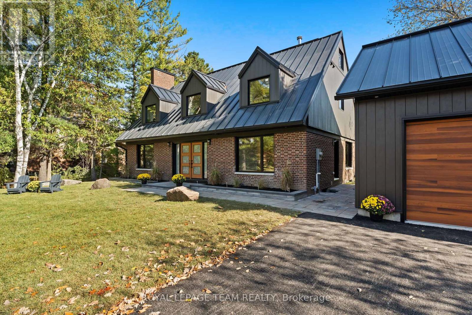 5575 SOUTH SUNSET DRIVE