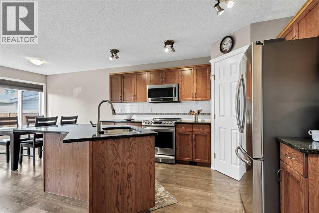 152 Covewood Green NE
