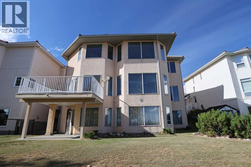 57 Hamptons Circle NW