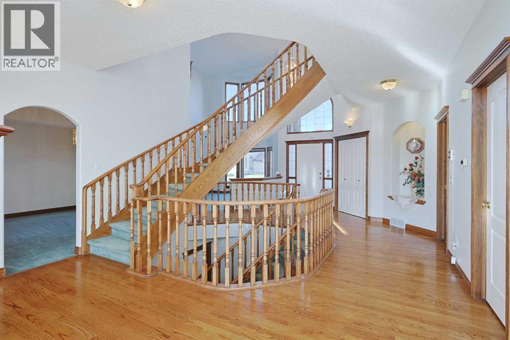 57 Hamptons Circle NW