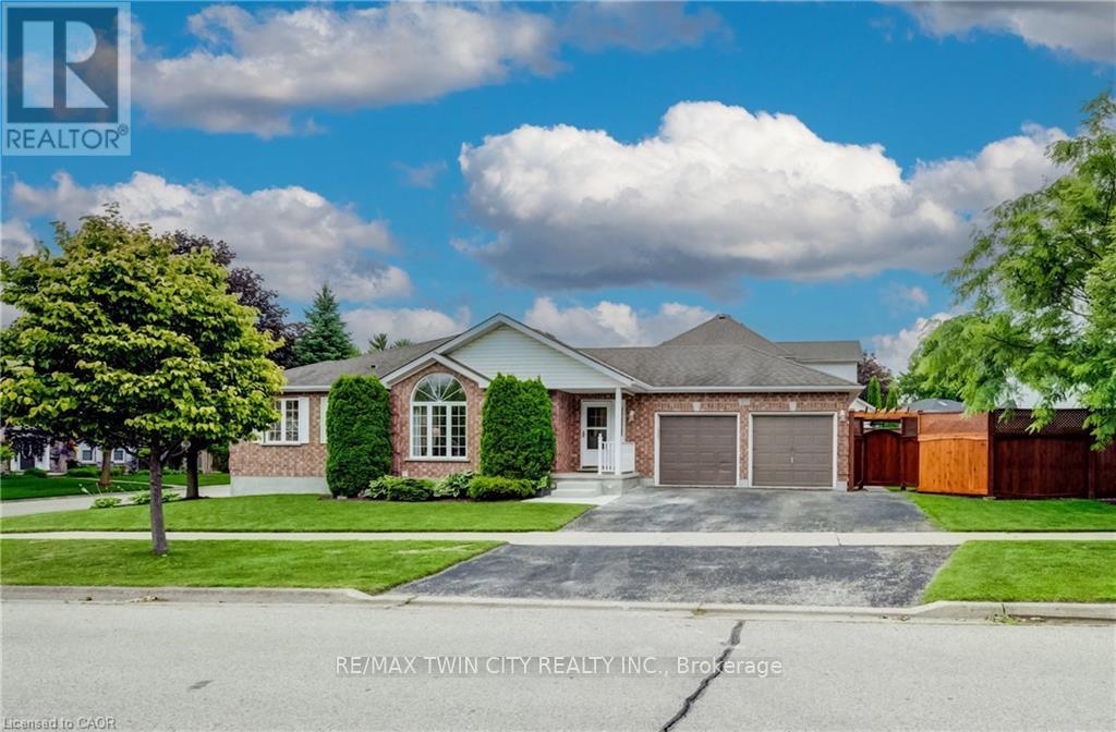27 CHANDOS DRIVE
