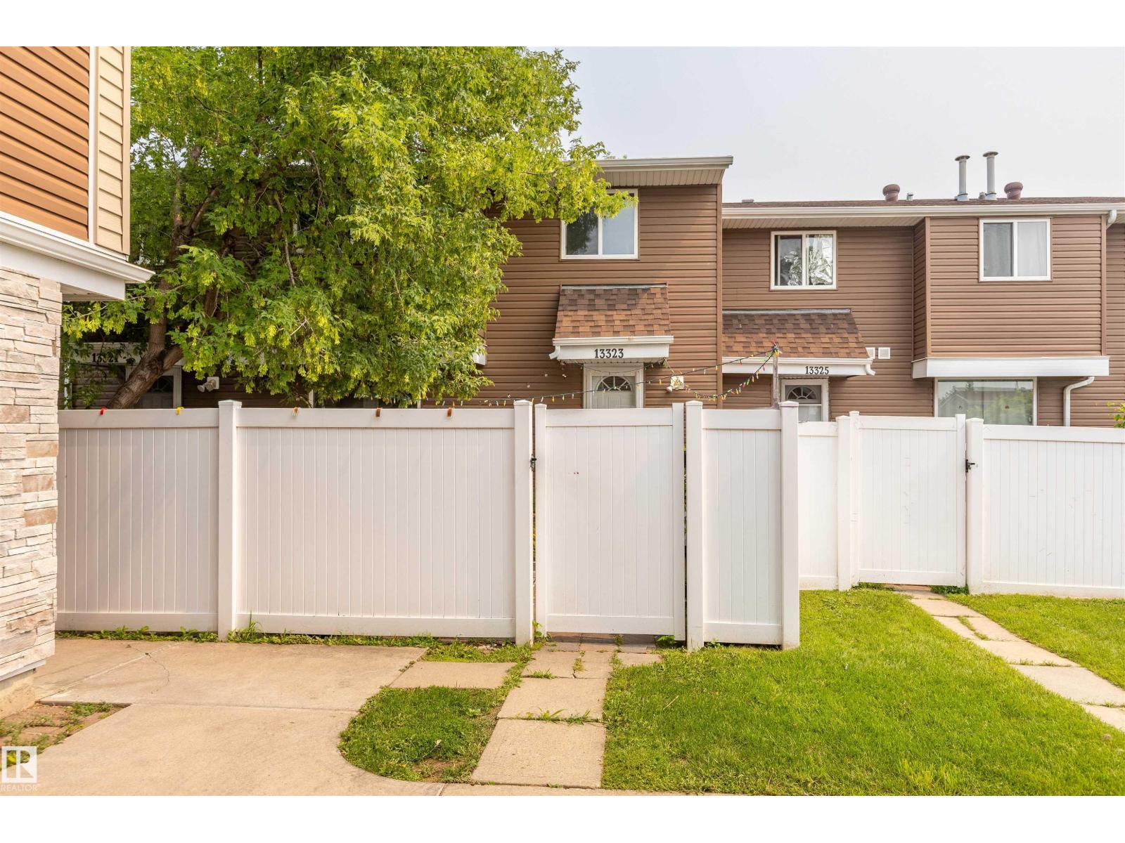 13323 47 ST NW