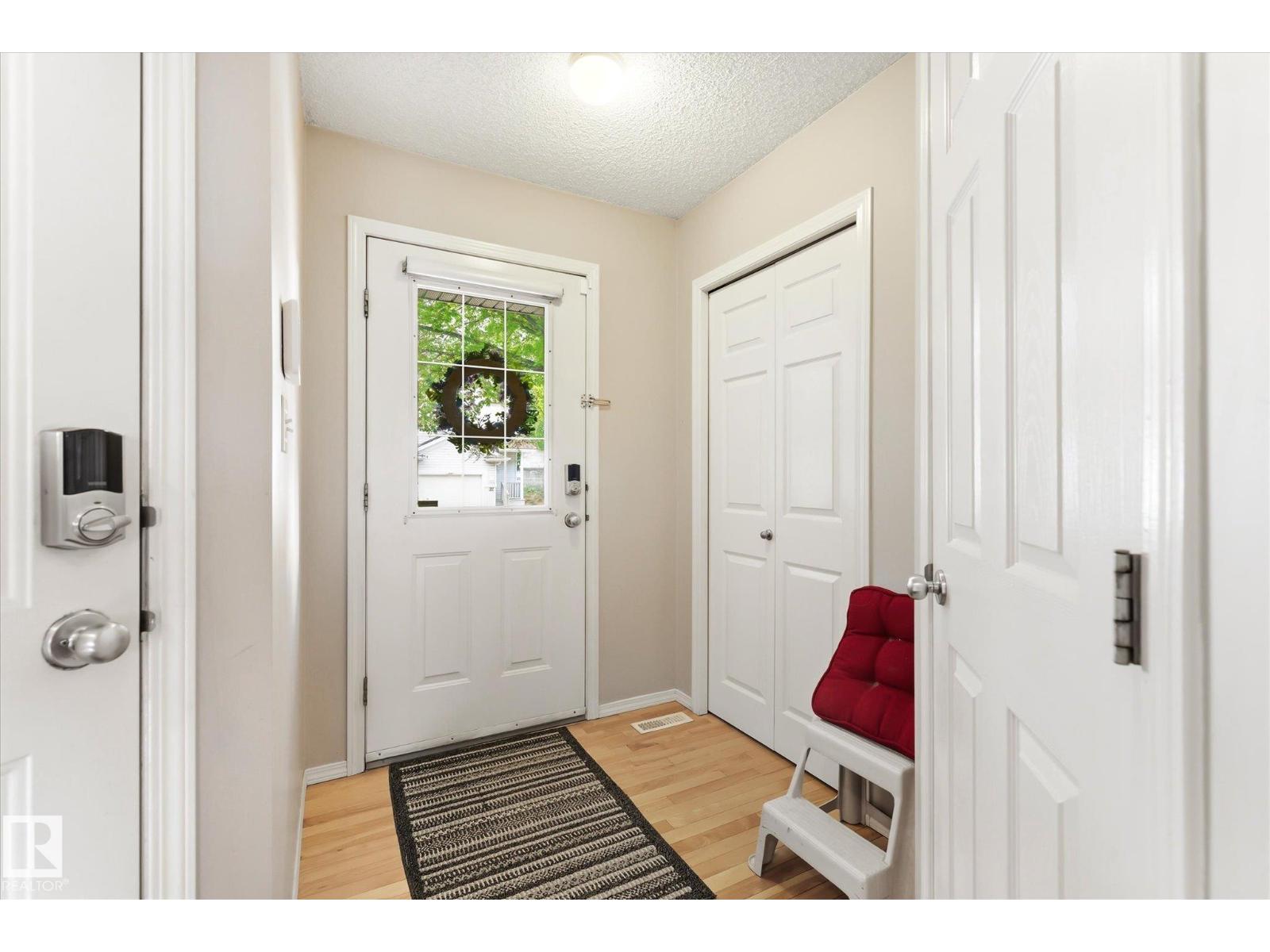 #37 4020 21 ST NW