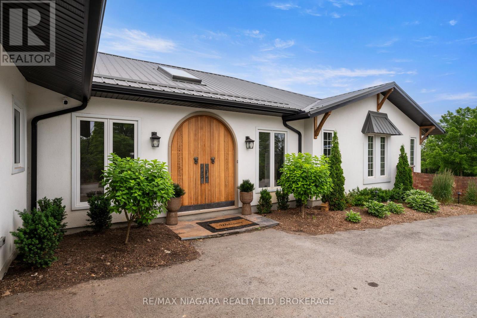 340 ROLAND ROAD