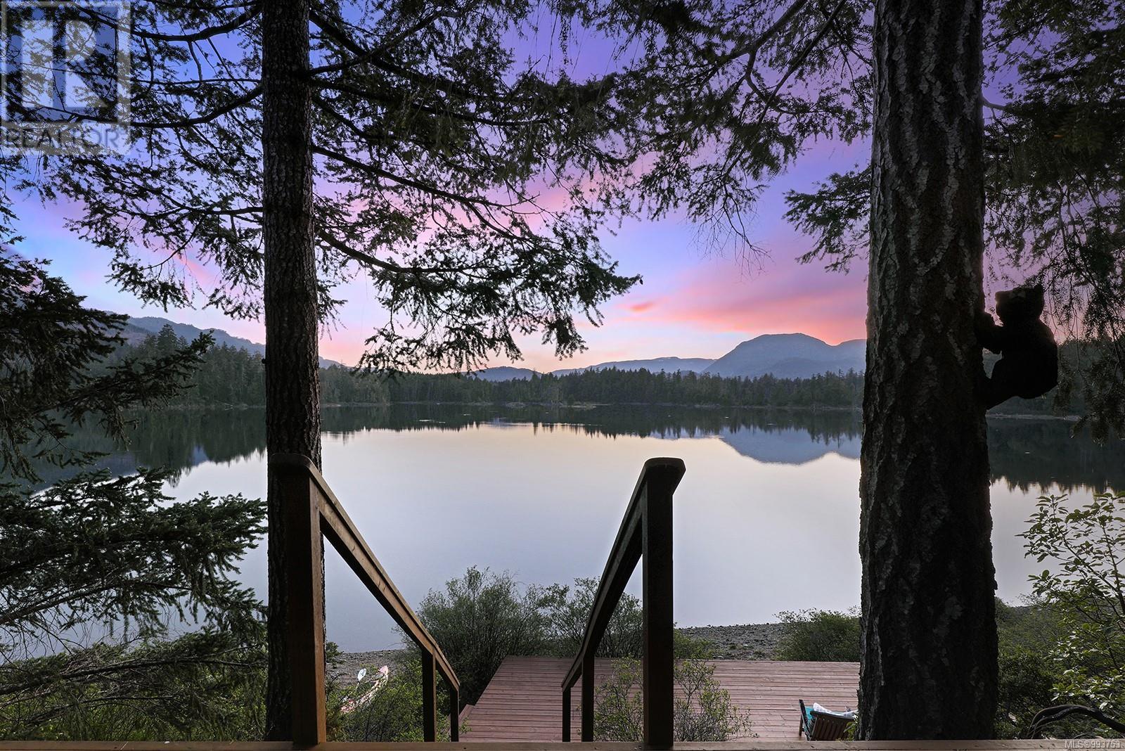 1120 Spider Lake Rd