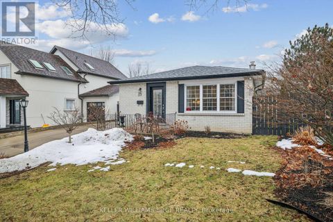 52 BELLEAU STREET Hamilton (Stoney Creek Mountain) ON L8J1N4