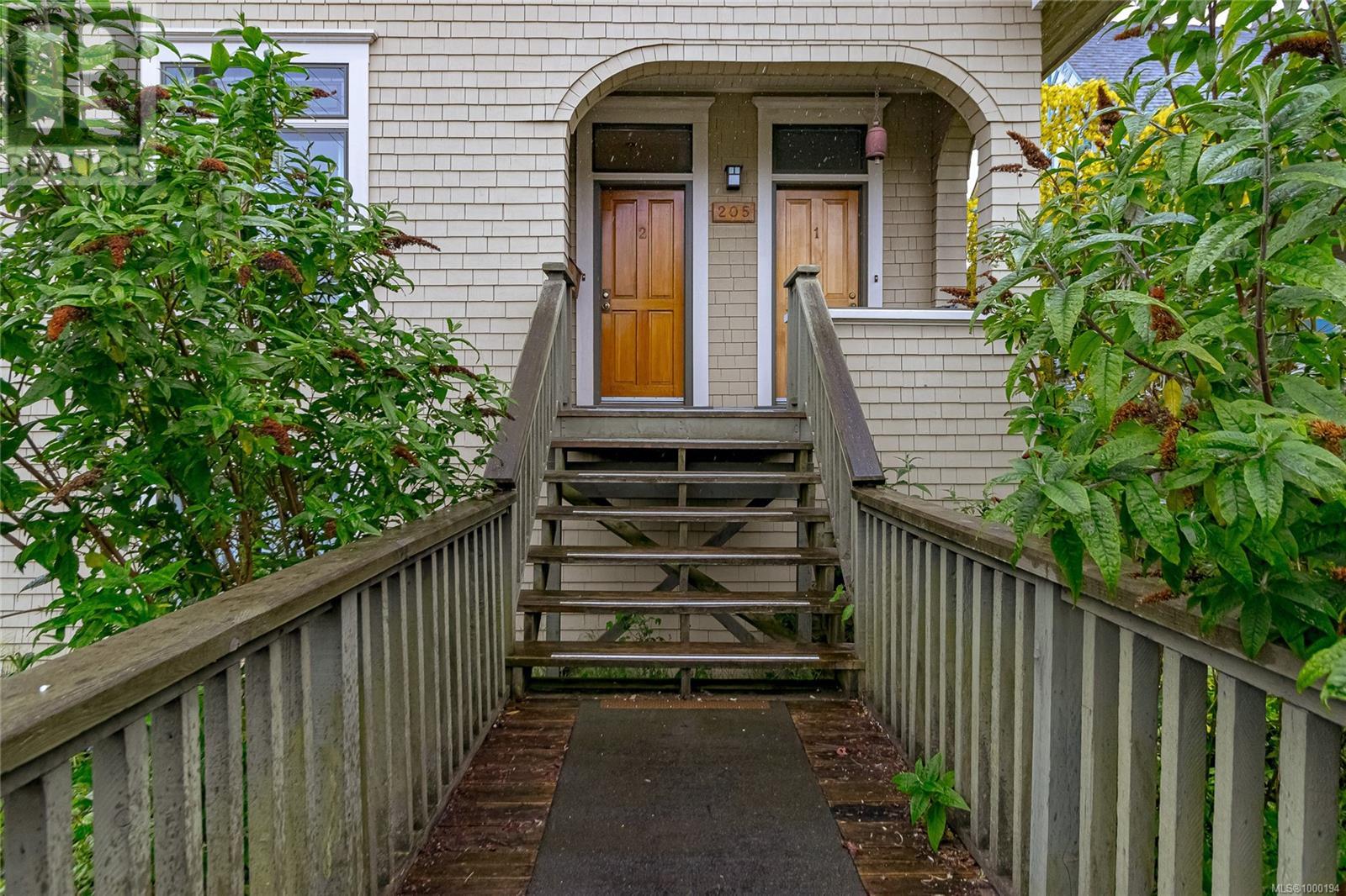 205 Wilson St