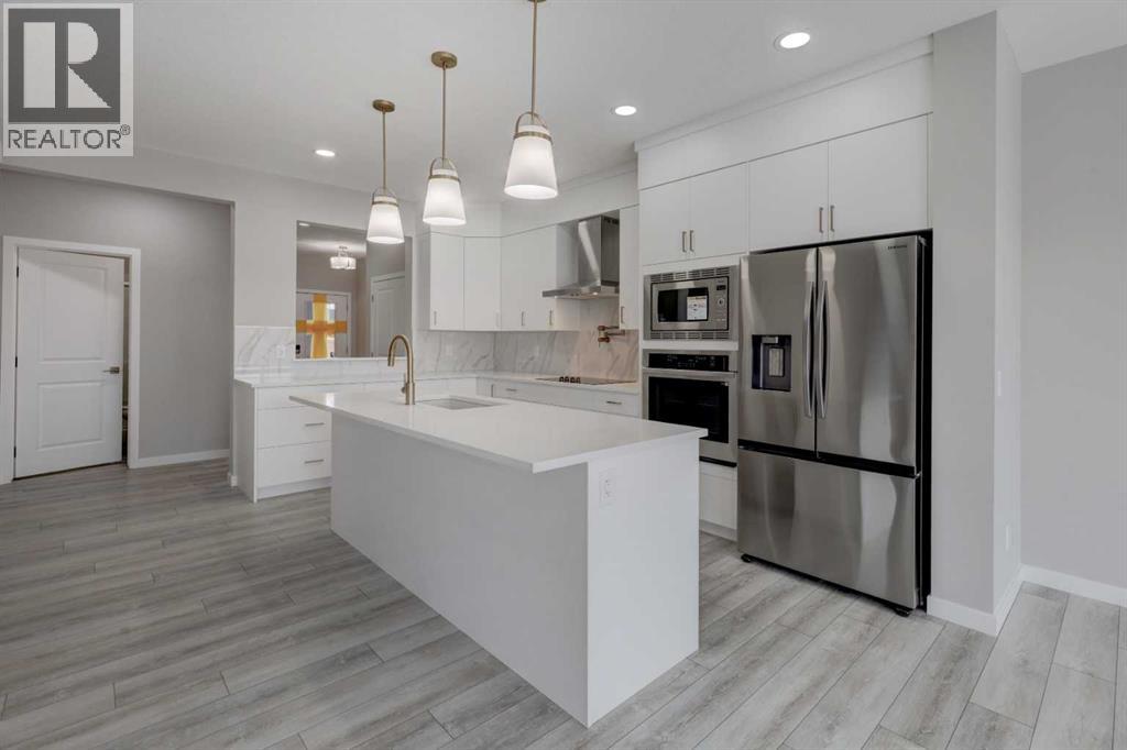 124 Carringvue Place NW