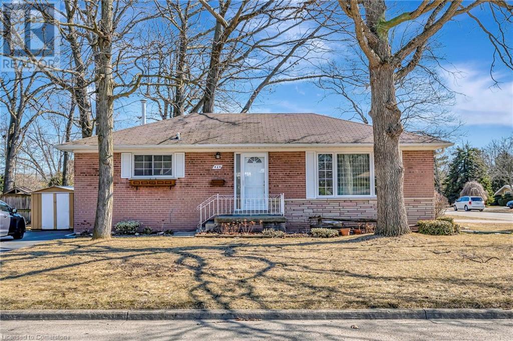 429 NORRIE Crescent