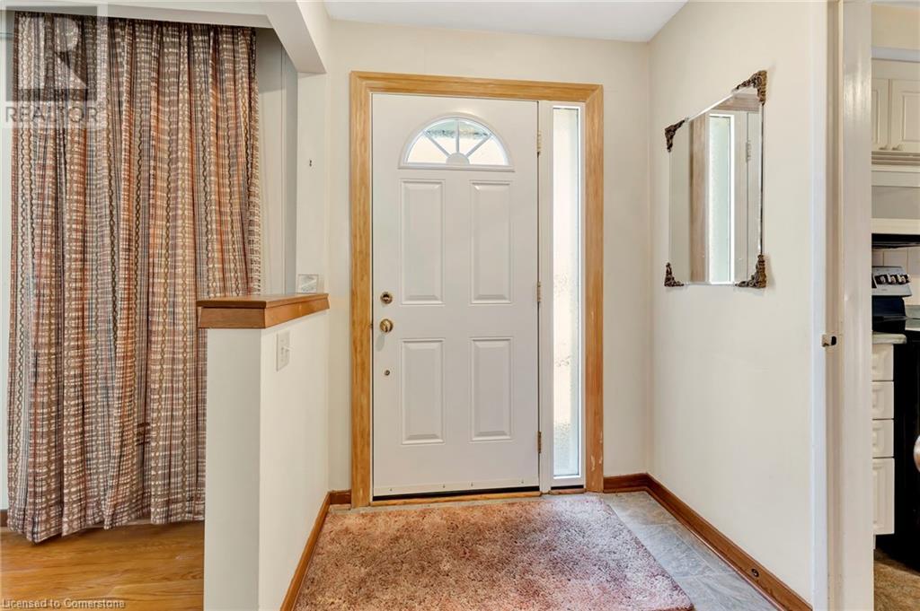 429 NORRIE Crescent