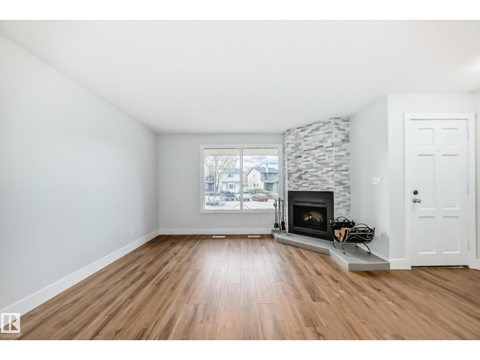 3510 41B AV NW