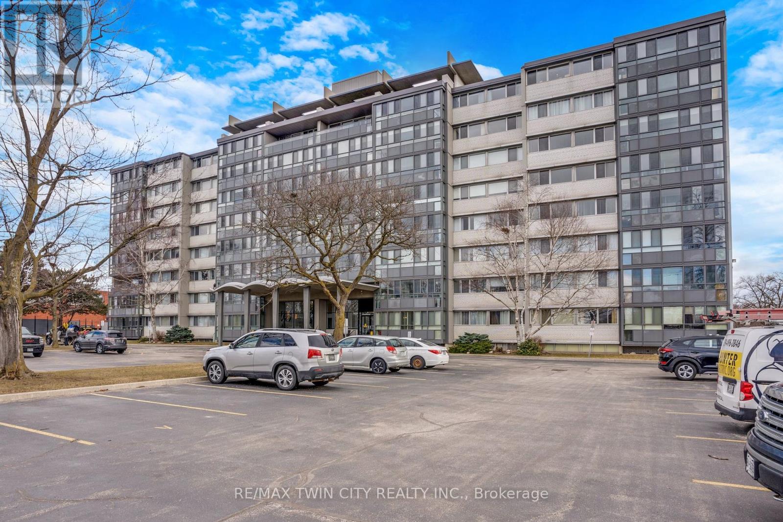 708 - 24 MIDLAND DRIVE