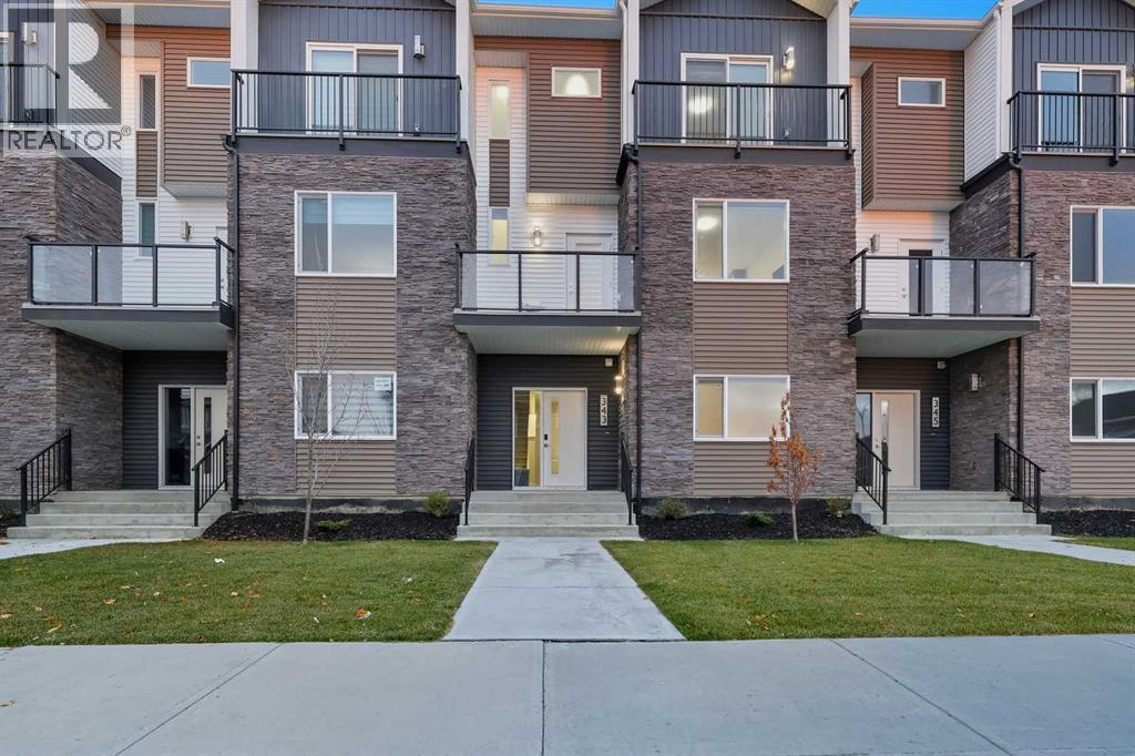 343 Red Sky Terrace NE