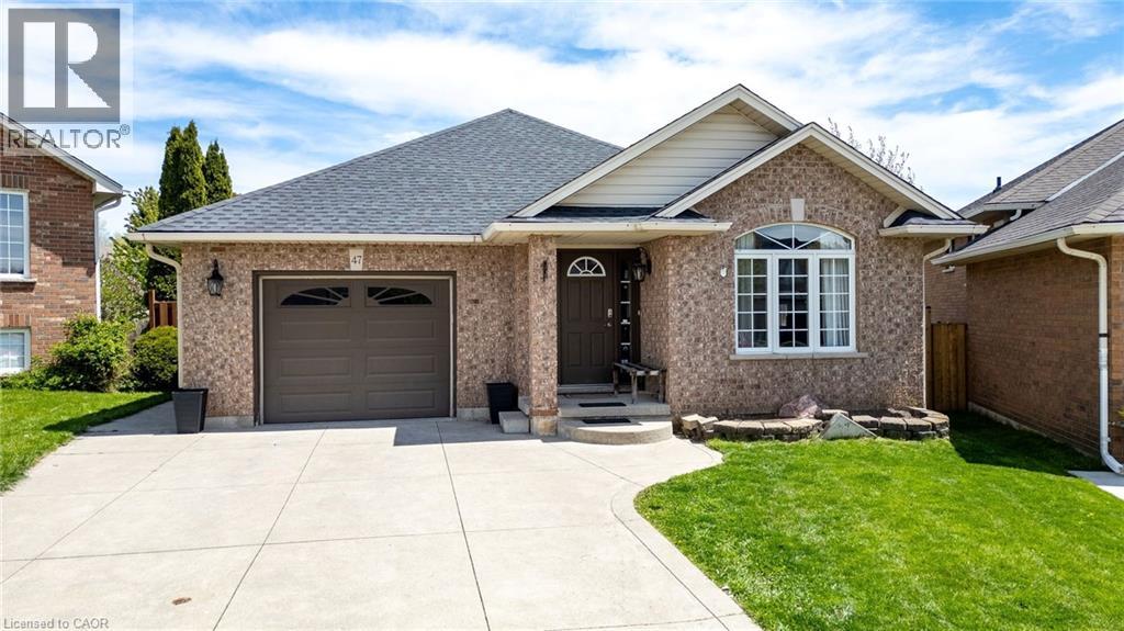 47 HANNAH Crescent