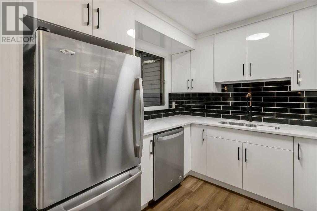 112, 2720 Rundleson Road NE