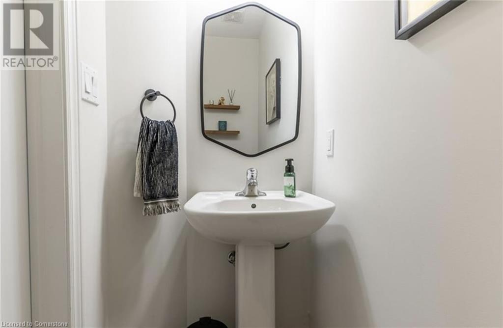 90 RAYMOND Road Unit# 24
