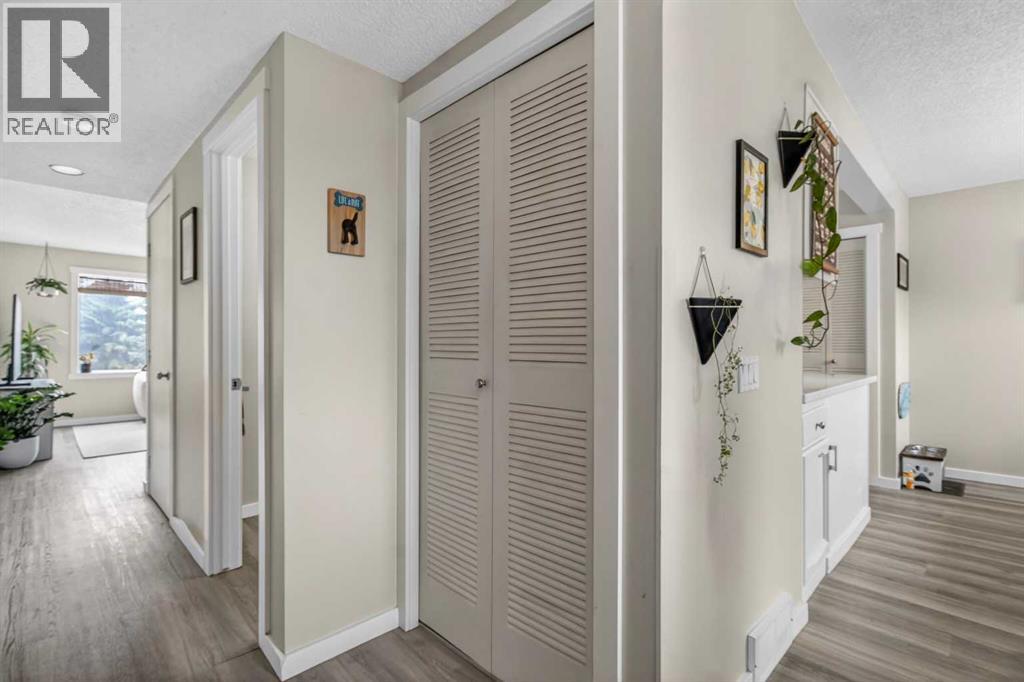 57, 2300 Oakmoor Drive SW