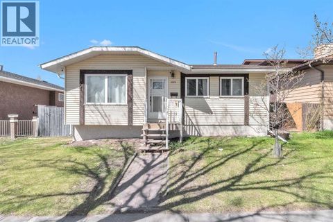 4056 44 Avenue NE Calgary AB T1Y5X9